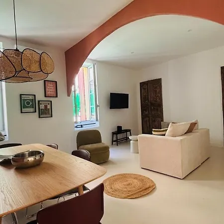 Arche Centre Historique Διαμέρισμα *